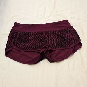 Lululemon Speed Up Short Maroon size 8